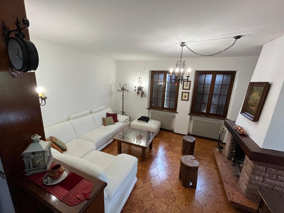 La Casa Sulla Collina Lägenhet Polcenigo Exteriör bild